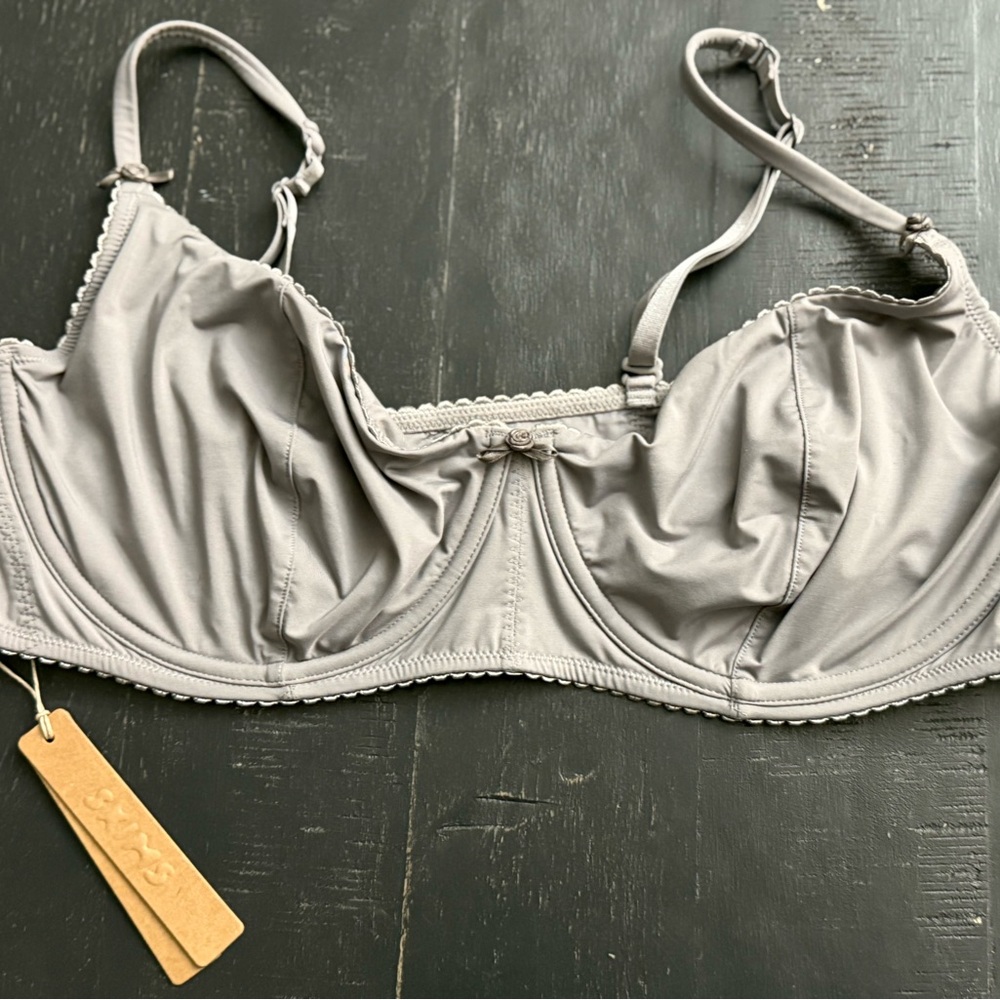 SKIMS Vintage Shapeware Demi long line bra Size 2X.